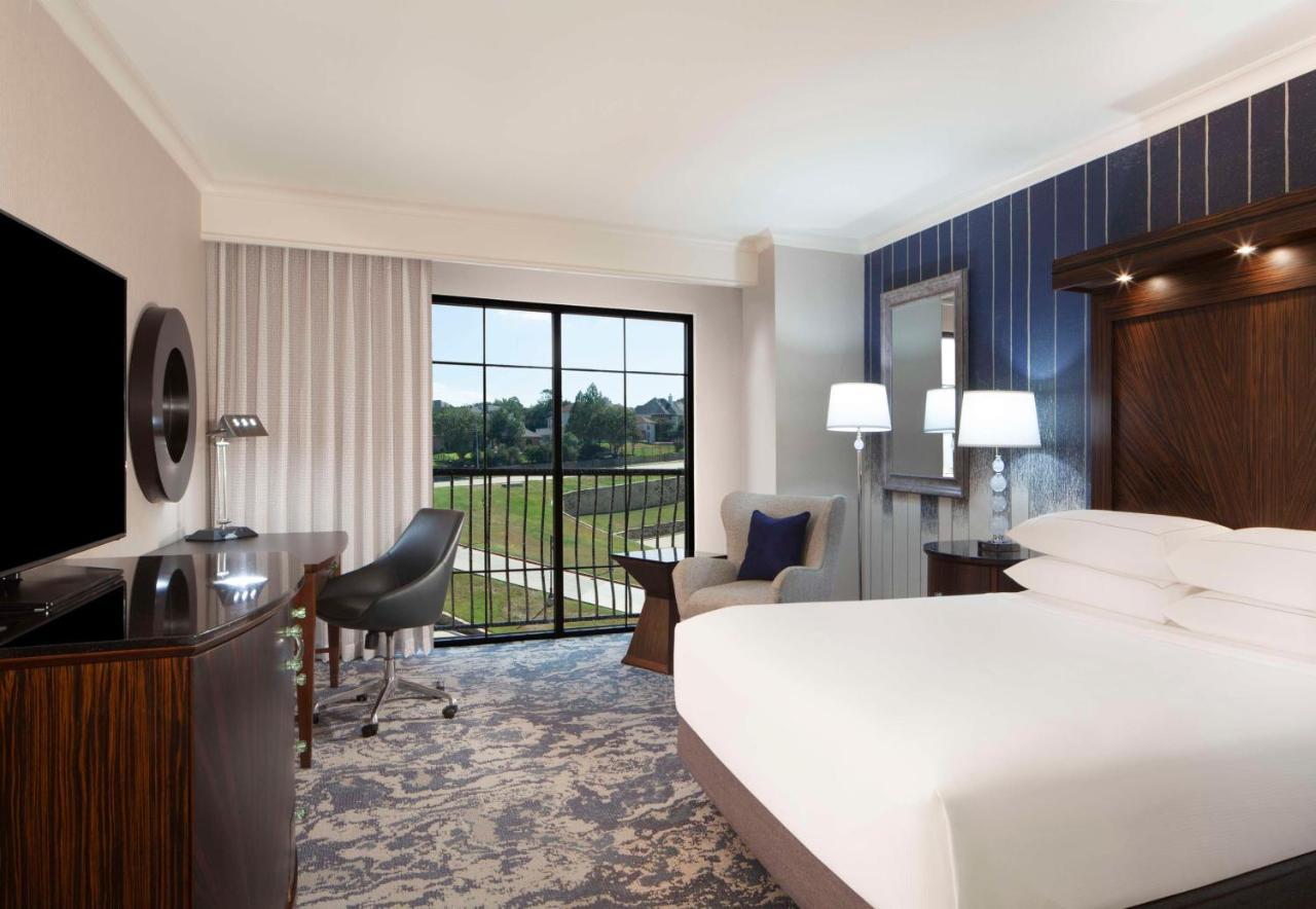 Hilton Dallas/Rockwall Lakefront Hotel Exterior foto