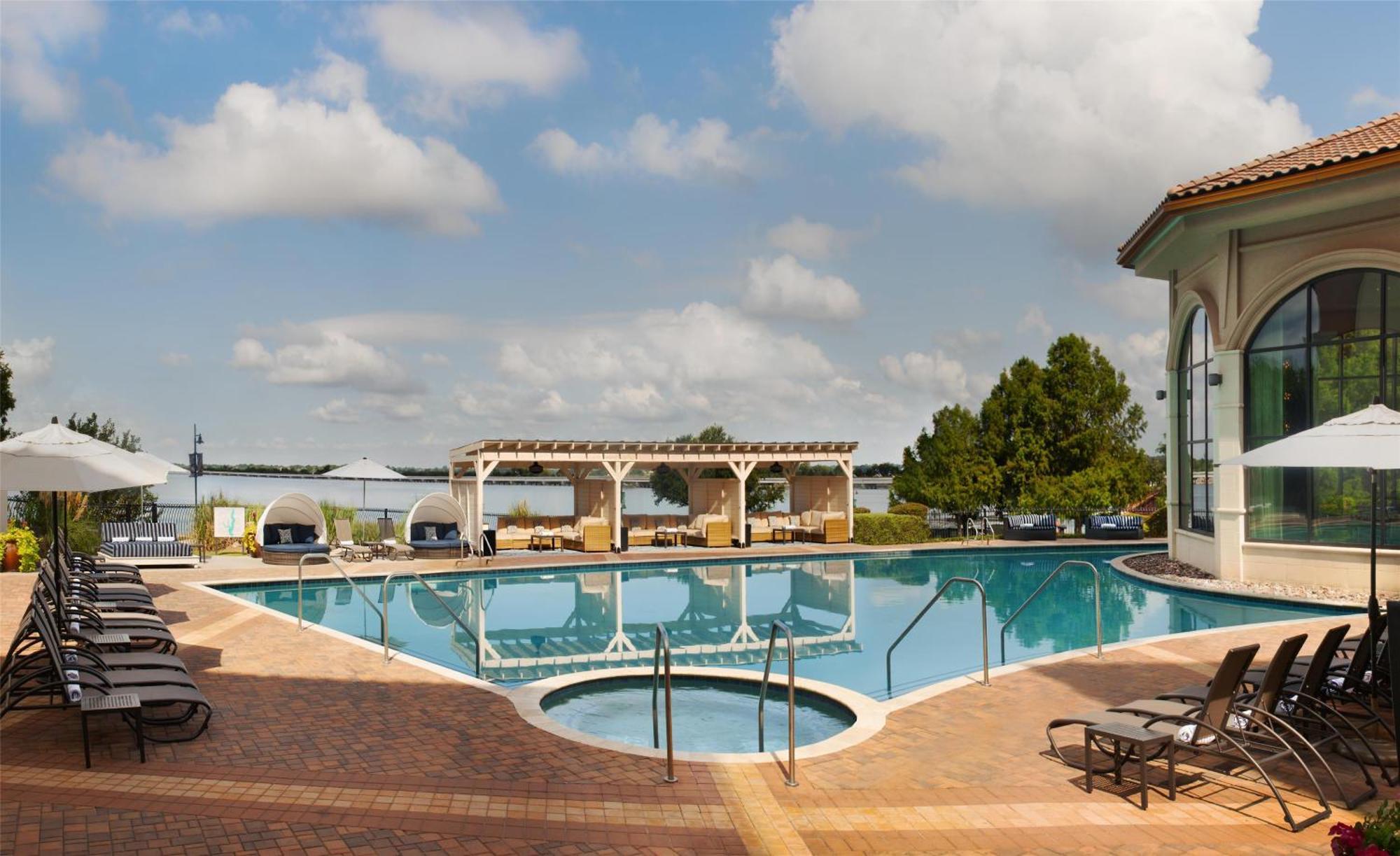 Hilton Dallas/Rockwall Lakefront Hotel Exterior foto